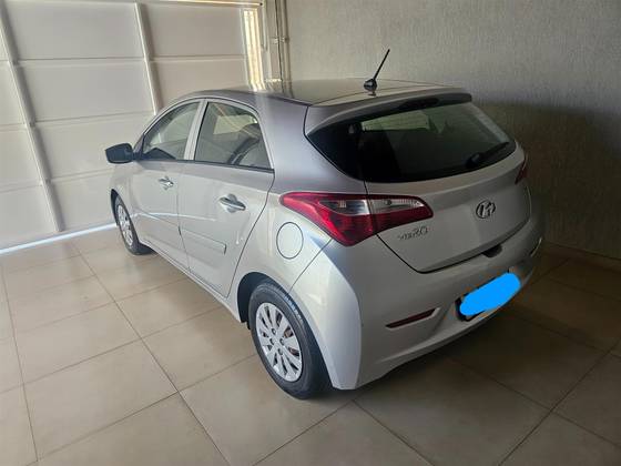 HYUNDAI HB20 1.0 COPA DO MUNDO 12V FLEX 4P MANUAL